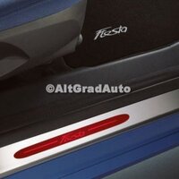 Set ornament prag fata iluminat logo Ford 5 usi Ford Fiesta Mk 7 1.25